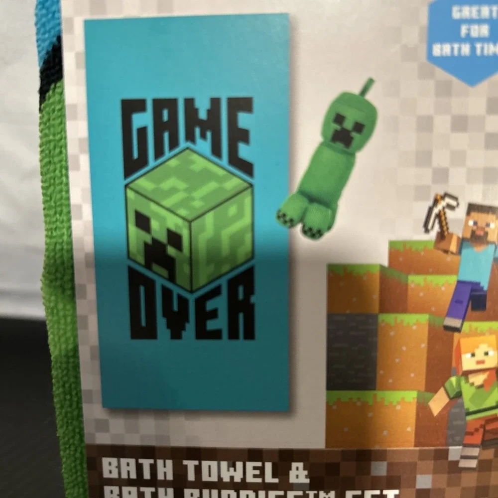 Minecraft Creeper Game Over Cotton Bath Towel & Bath Buddies 2-Piece Set